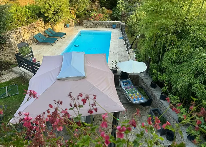 住宿加早餐酒店 La Papeterie De Charme Gavaudun